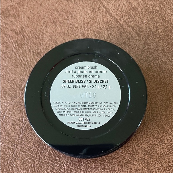 Mary Kay Cranberry Cream Blush New in Original Box - Picture 4 of 4